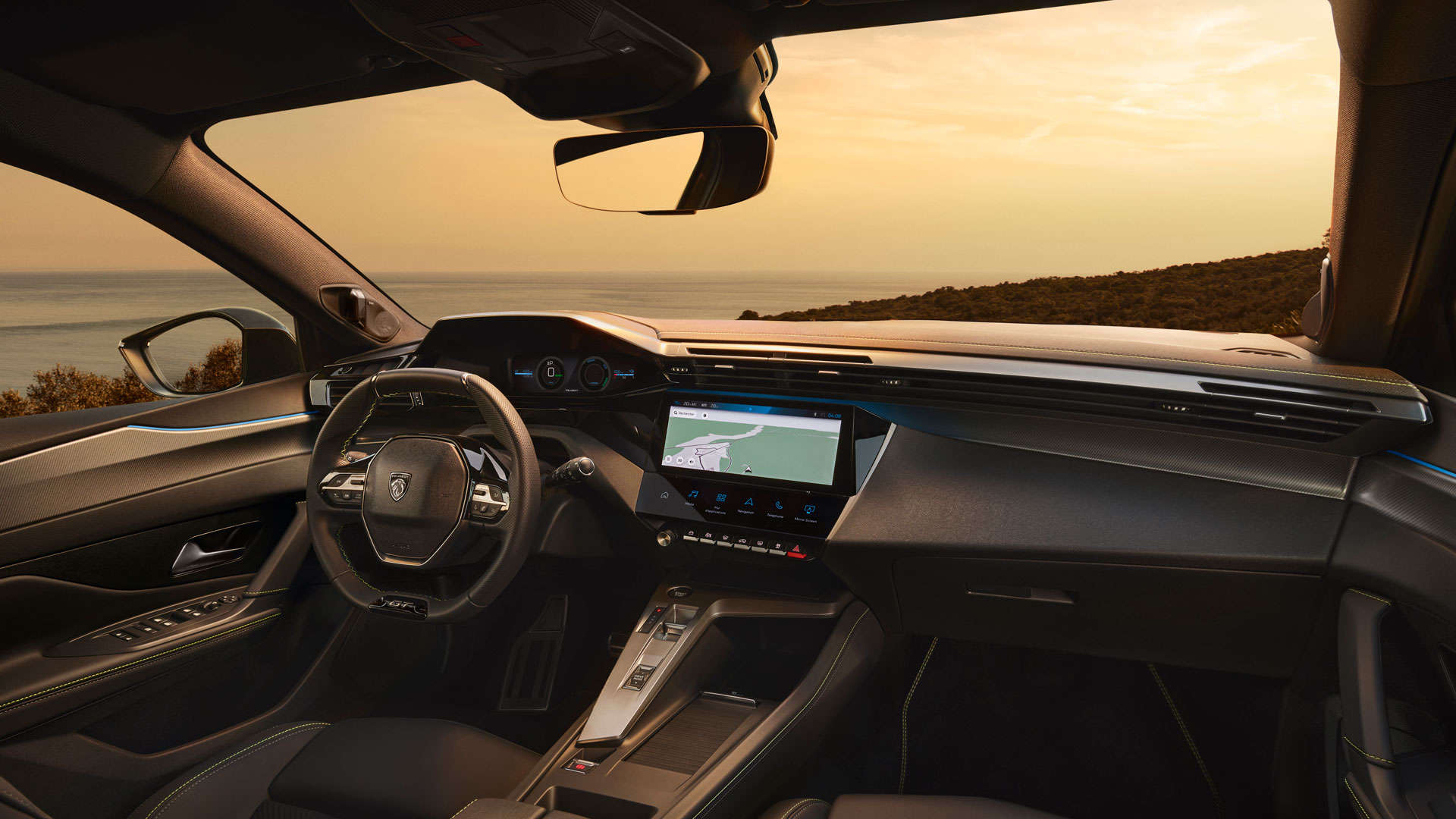 Інтерʼєр салону Peugeot 408
