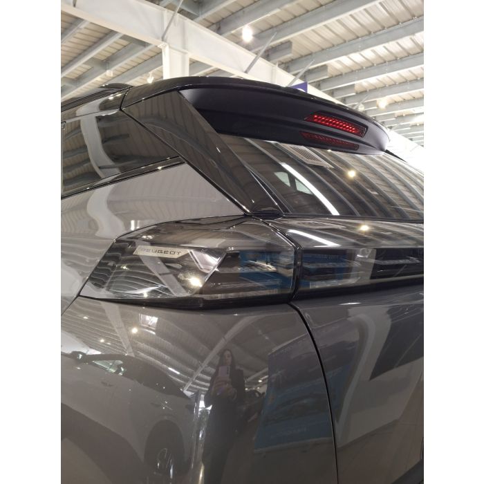 PEUGEOT 2008 GT1.2 Hybrid 136 к.с. АКПП-6