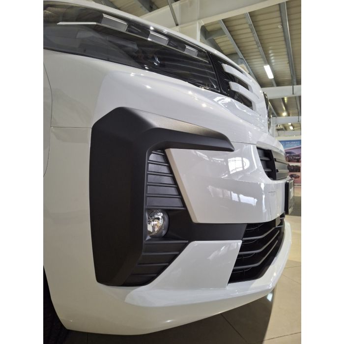PEUGEOT Traveller Business L-3
