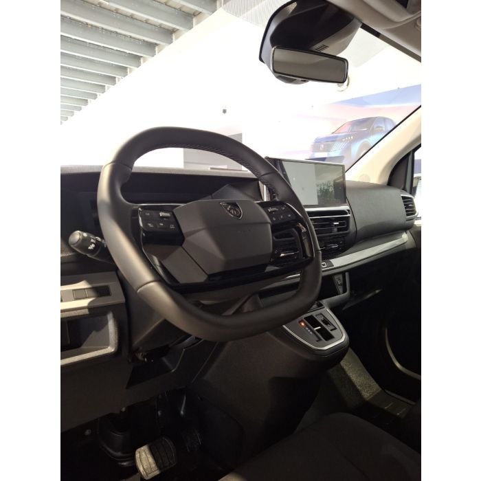 PEUGEOT Traveller Business L-3
