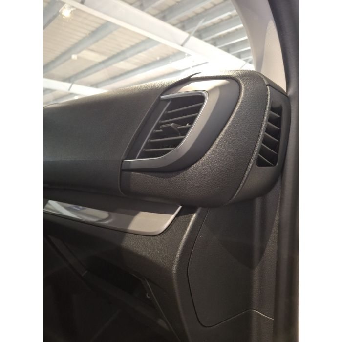 PEUGEOT Traveller Business L-3