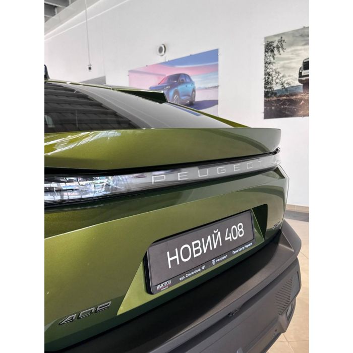 Новий Peugeot 408 2026