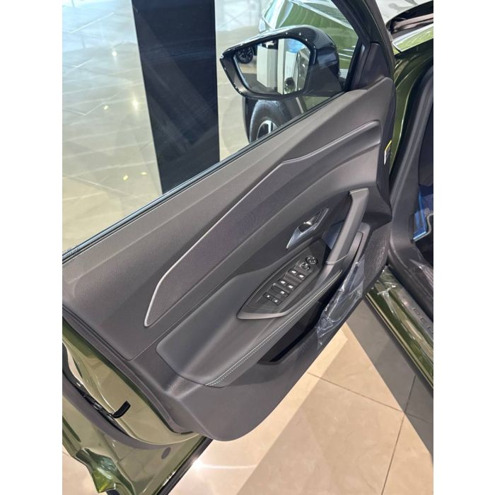 Новий Peugeot 408 2026