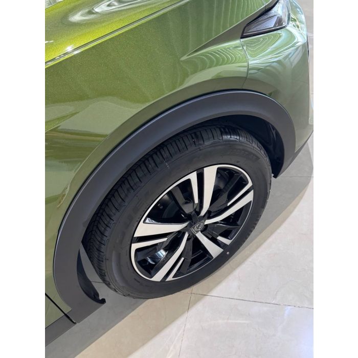 Новий Peugeot 408 2026