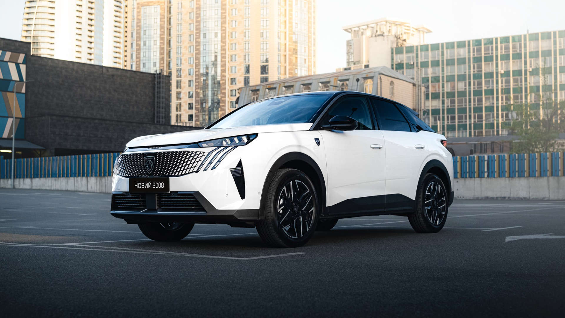 Новий PEUGEOT 3008 з потужним двигуном 1.6 PureTech 180 уже в Україні