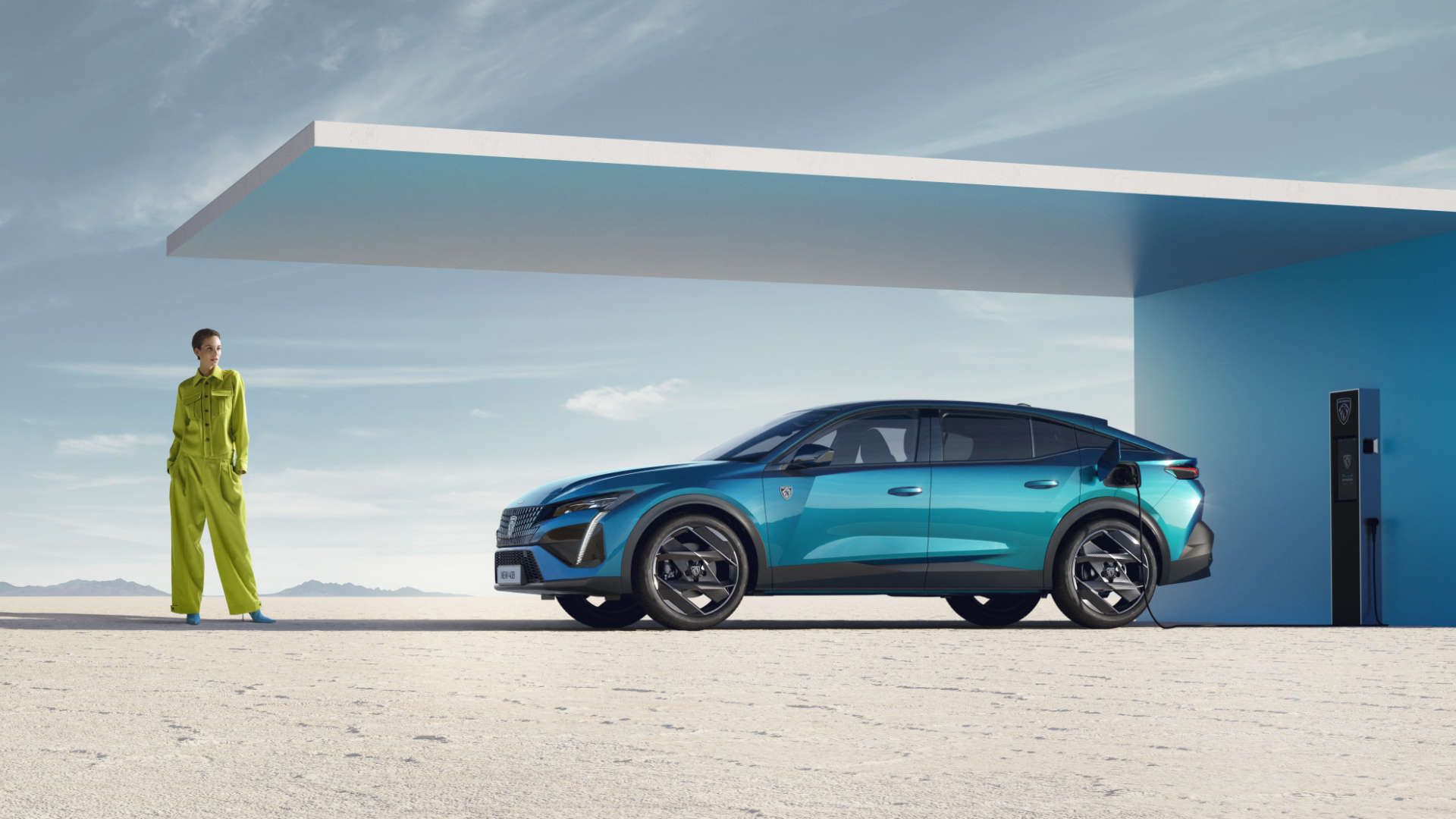 PEUGEOT — офіційний партнер Паризького тижня моди: поєднання захоплення, емоцій, досконалості